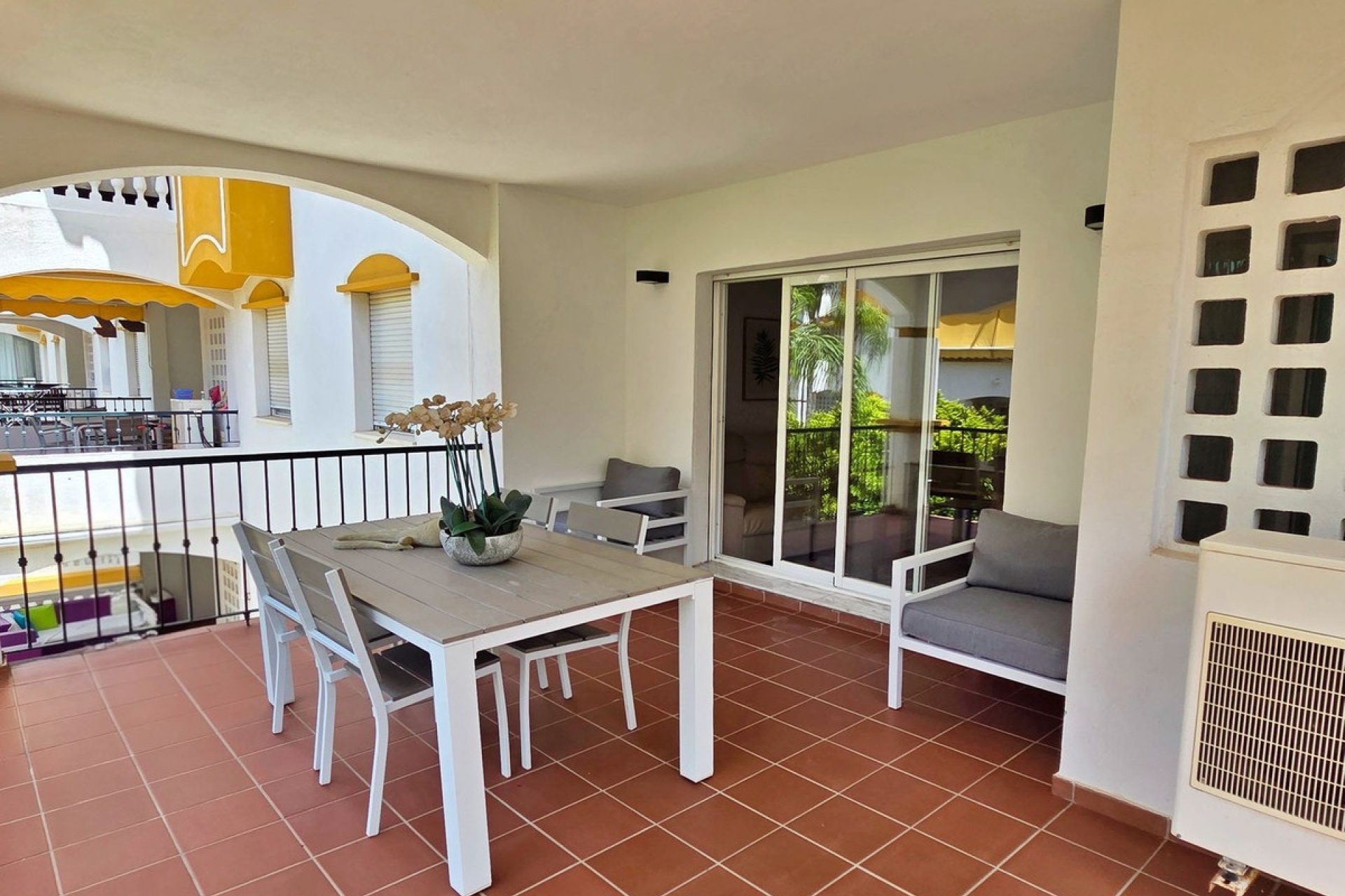 Rynek wtórny - apartment - Marbella - Puerto Banús