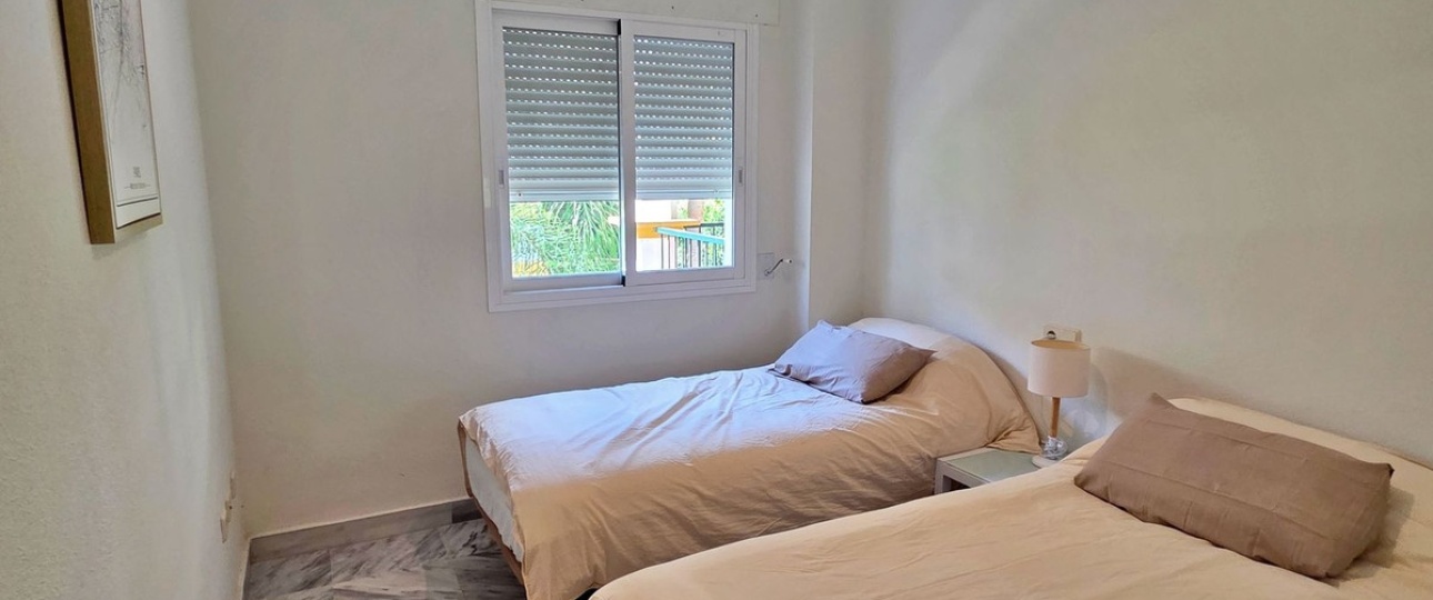 Rynek wtórny - apartment - Marbella - Puerto Banús