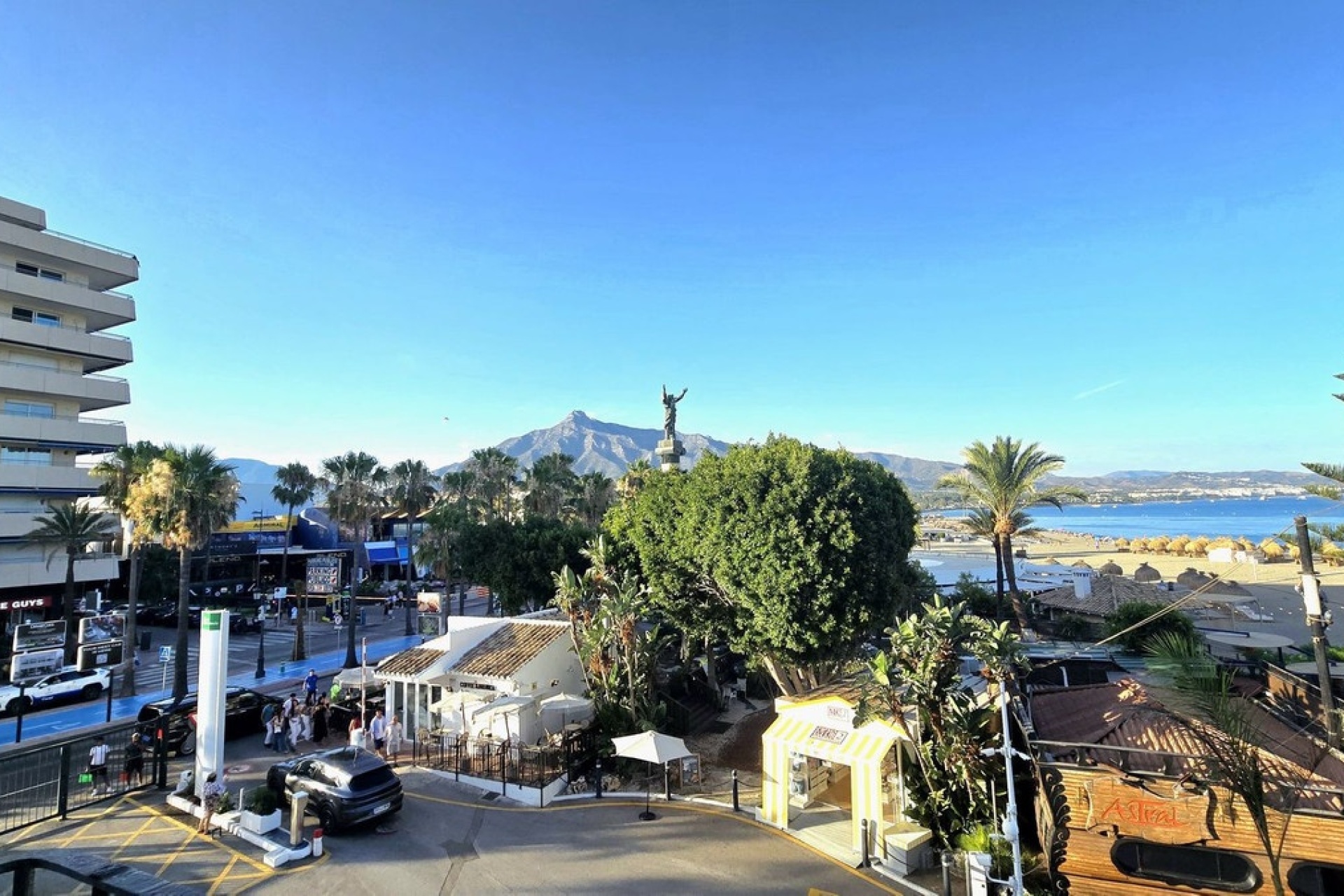 Rynek wtórny - apartment - Marbella - Puerto Banús