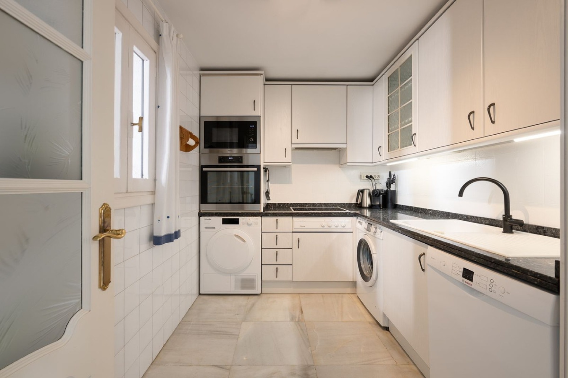 Rynek wtórny - apartment - Marbella - Puerto Banús