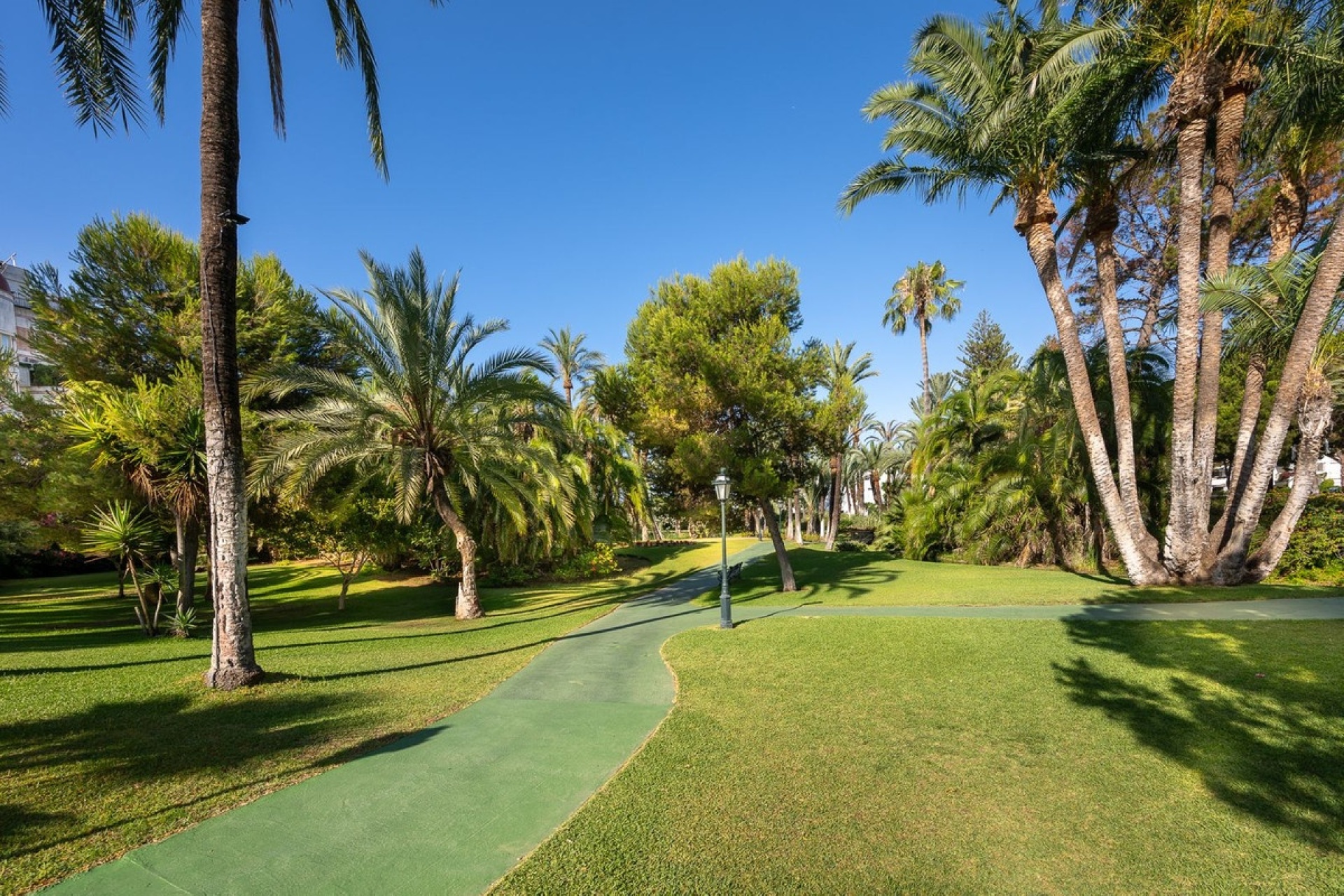 Rynek wtórny - apartment - Marbella - Puerto Banús