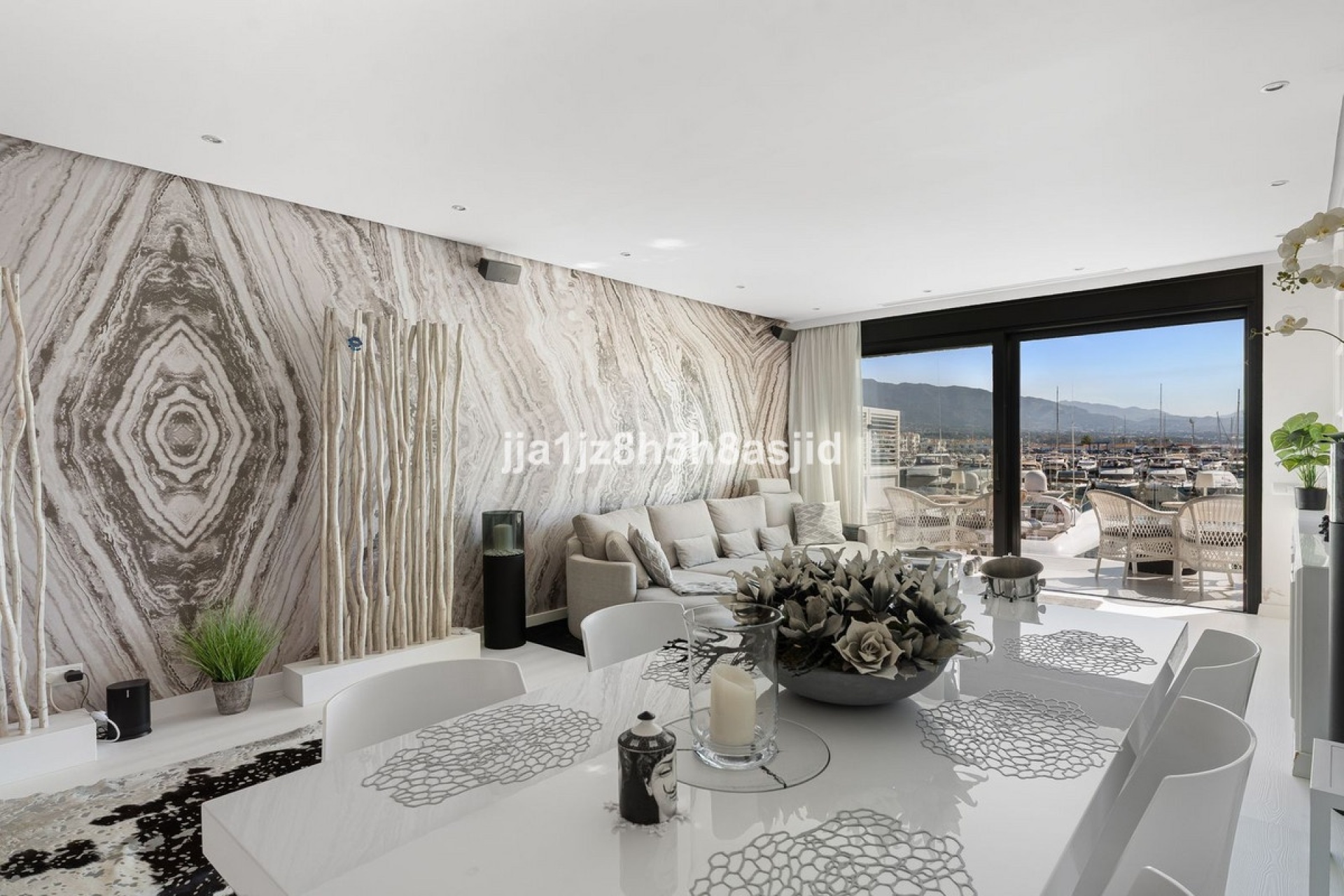 Rynek wtórny - apartment - Marbella - Puerto Banús