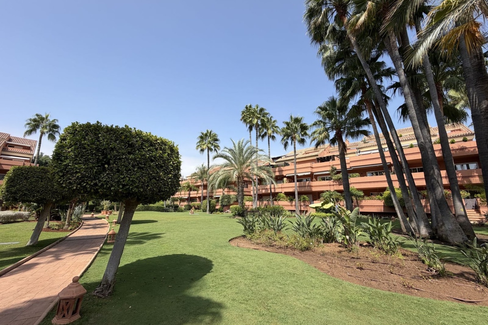 Rynek wtórny - apartment - Marbella - Puerto Banús