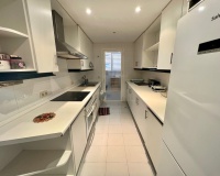 Rynek wtórny - apartment - Marbella - Puerto Banús