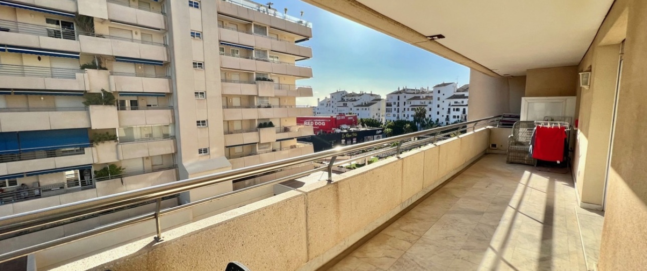 Rynek wtórny - apartment - Marbella - Puerto Banús