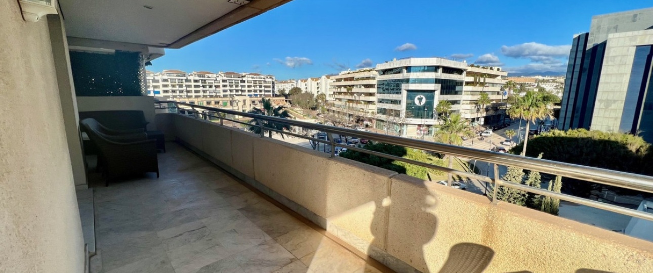 Rynek wtórny - apartment - Marbella - Puerto Banús