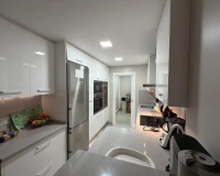 Rynek wtórny - apartment - Marbella - Puerto Banús