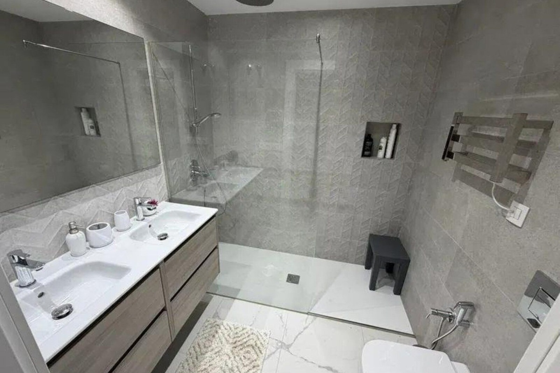 Rynek wtórny - apartment - Marbella - Puerto Banús