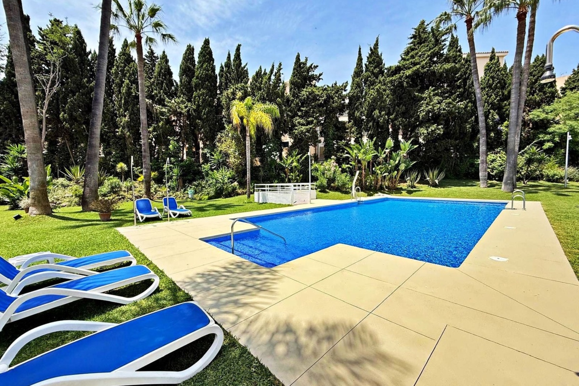 Rynek wtórny - apartment - Marbella - Puerto Banús