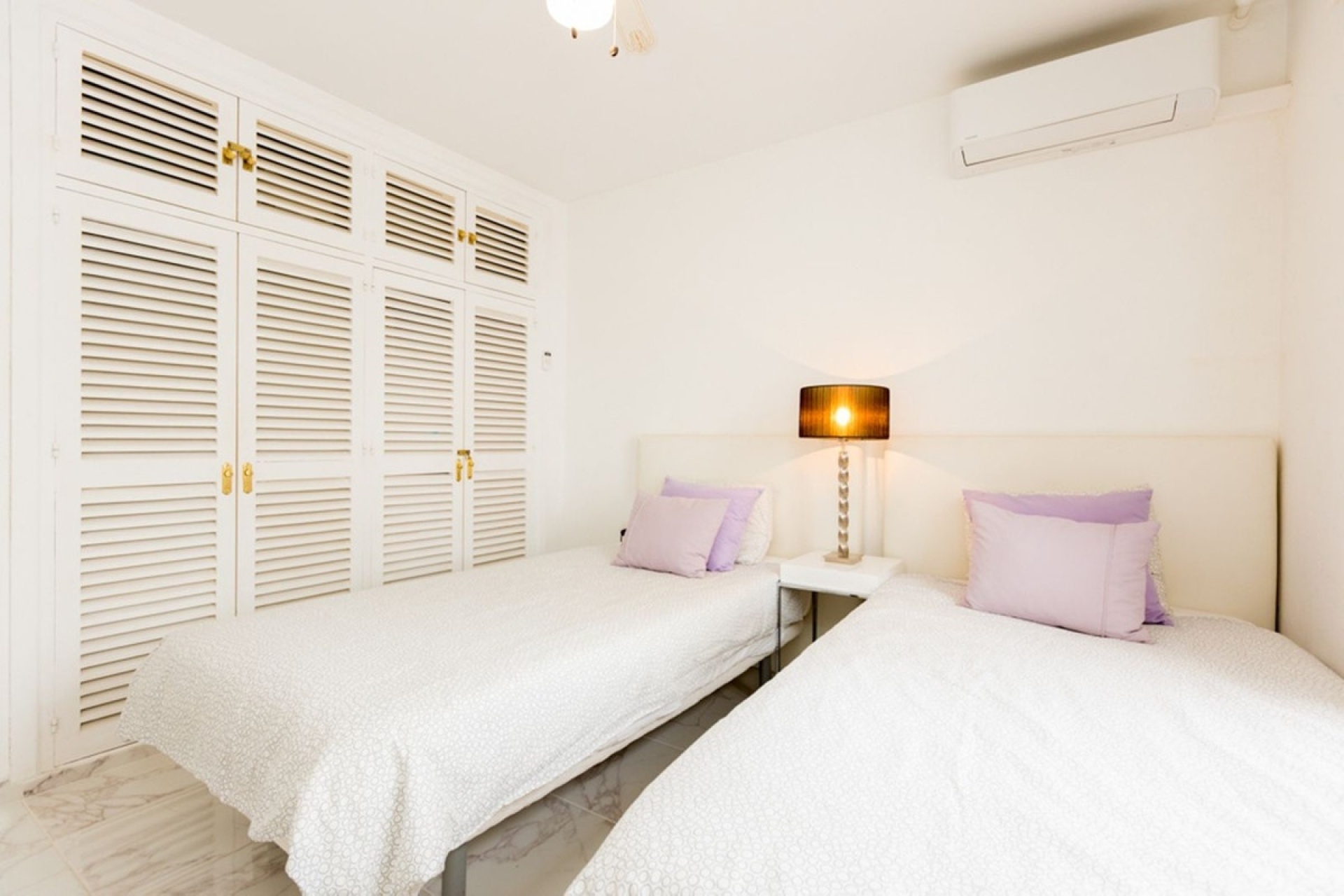 Rynek wtórny - apartment - Marbella - Puerto Banús