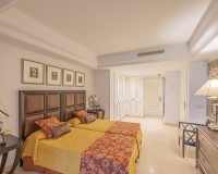 Rynek wtórny - apartment - Marbella - Puerto Banús