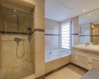 Rynek wtórny - apartment - Marbella - Puerto Banús