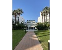 Rynek wtórny - apartment - Marbella - Puerto Banús