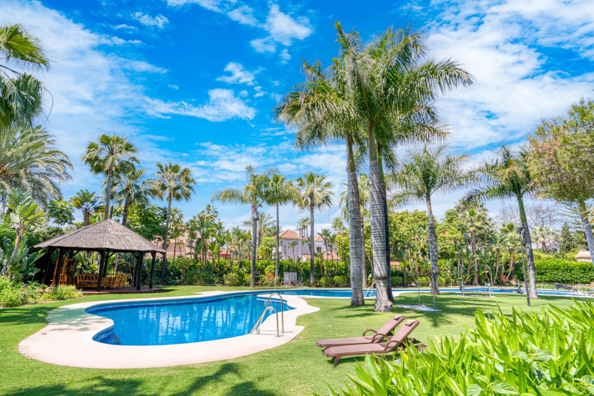 Rynek wtórny - apartment - Marbella - Puerto Banús