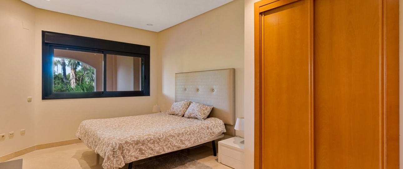 Rynek wtórny - apartment - Marbella - Puerto Banús