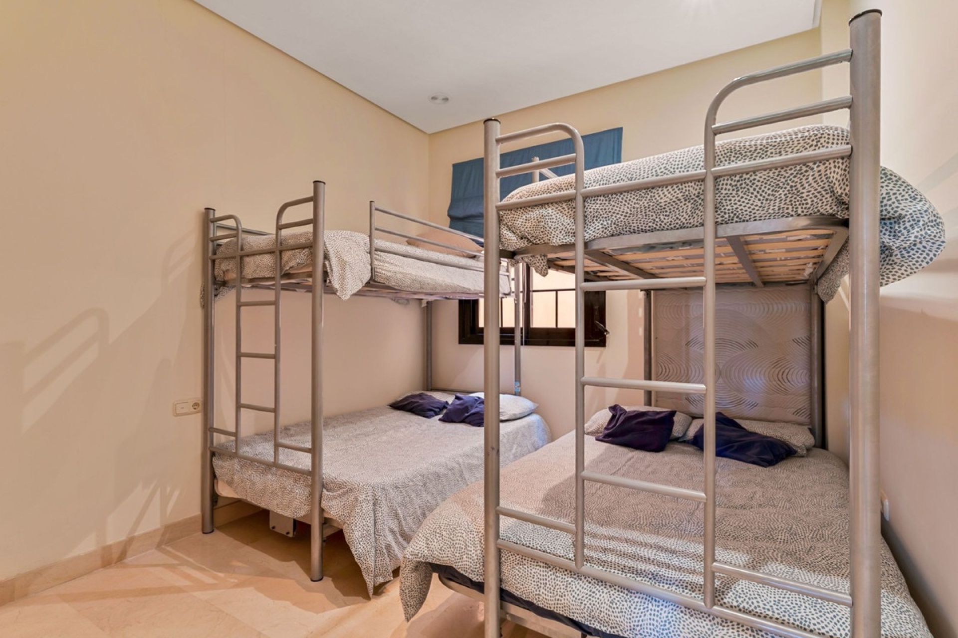 Rynek wtórny - apartment - Marbella - Puerto Banús