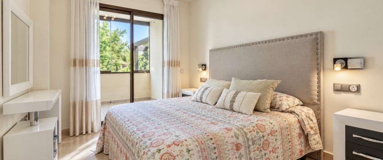 Rynek wtórny - apartment - Marbella - Puerto Banús