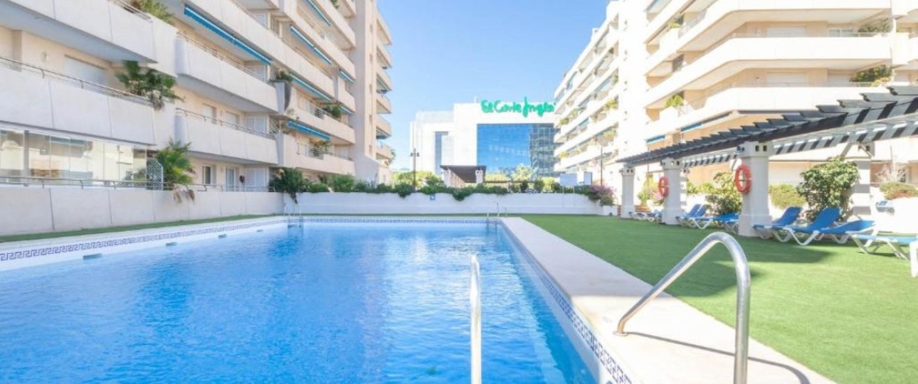 Rynek wtórny - apartment - Marbella - Puerto Banús