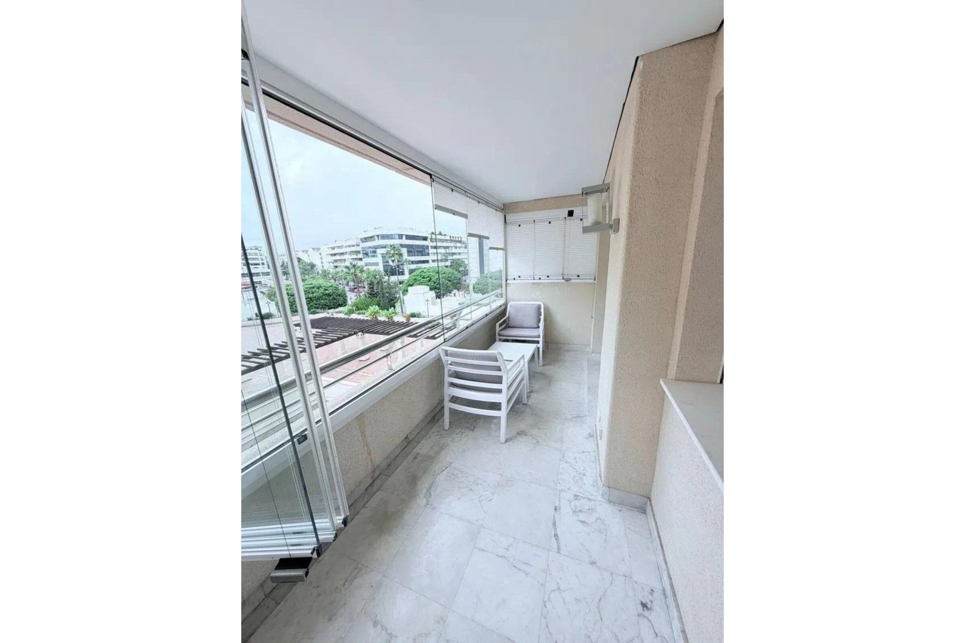 Rynek wtórny - apartment - Marbella - Puerto Banús