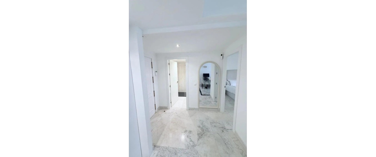 Rynek wtórny - apartment - Marbella - Puerto Banús