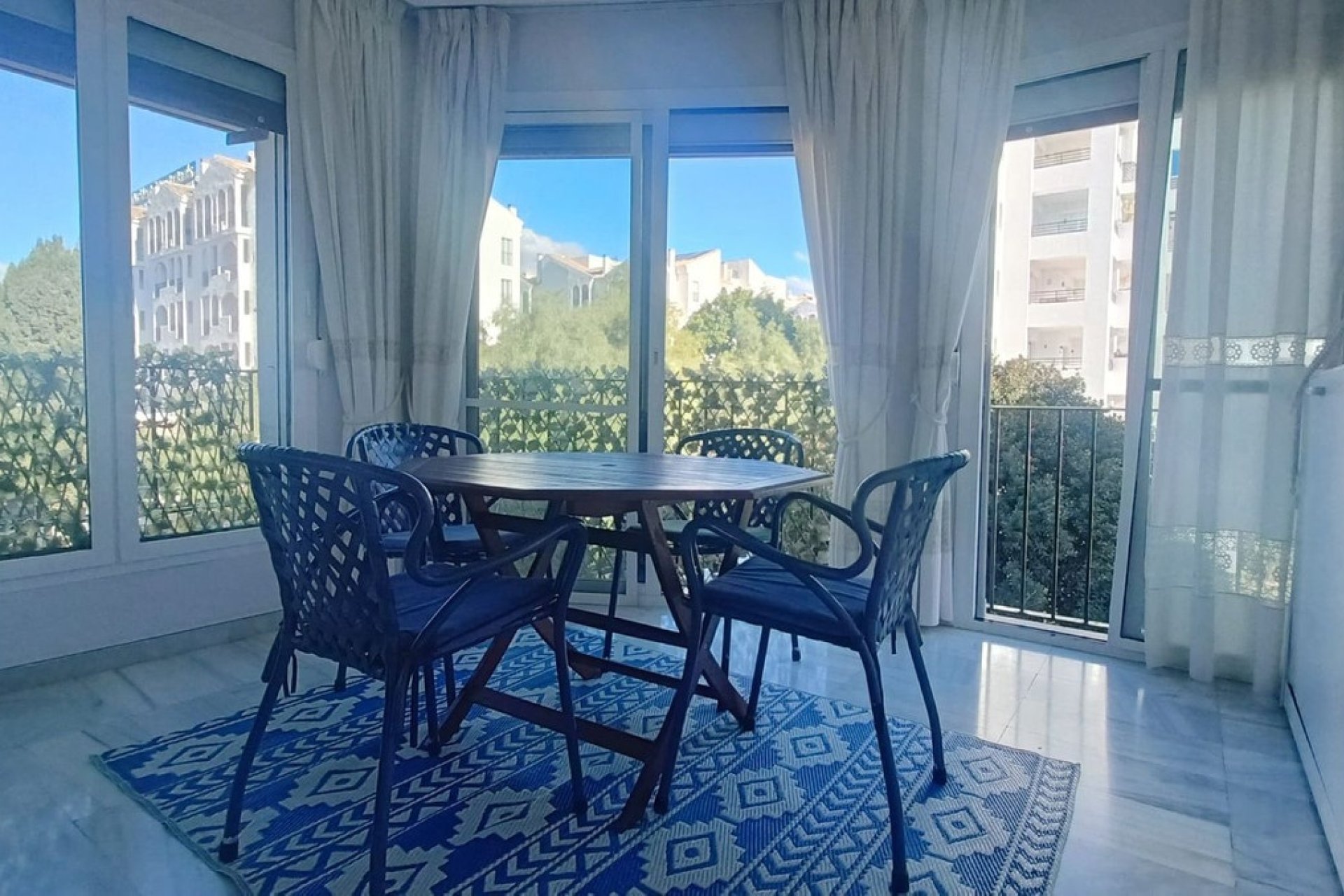 Rynek wtórny - apartment - Marbella - Puerto Banús