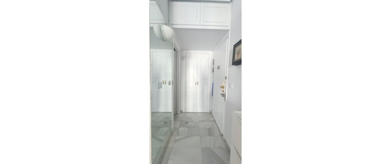 Rynek wtórny - apartment - Marbella - Puerto Banús