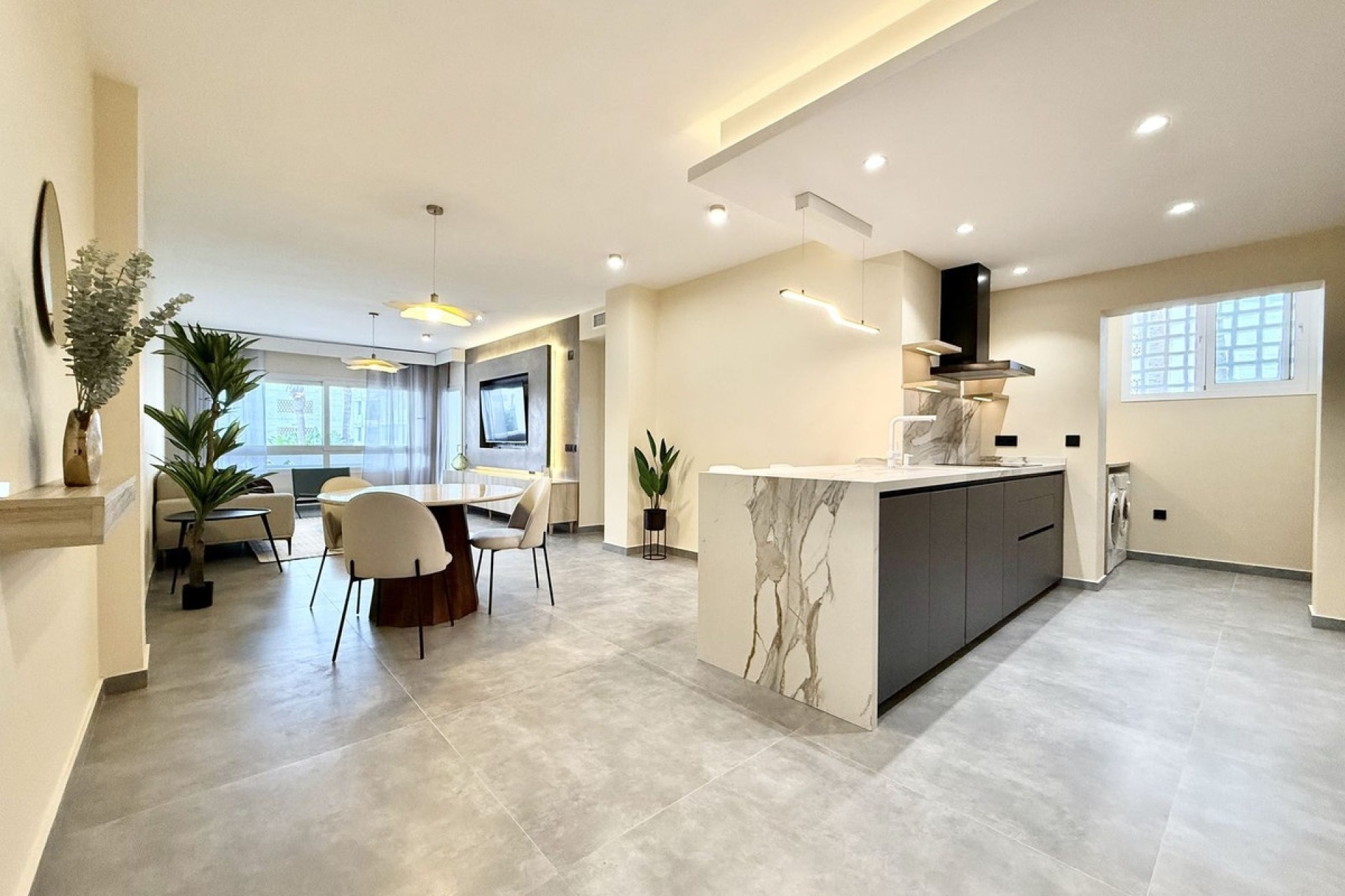 Rynek wtórny - apartment - Marbella - Puerto Banús