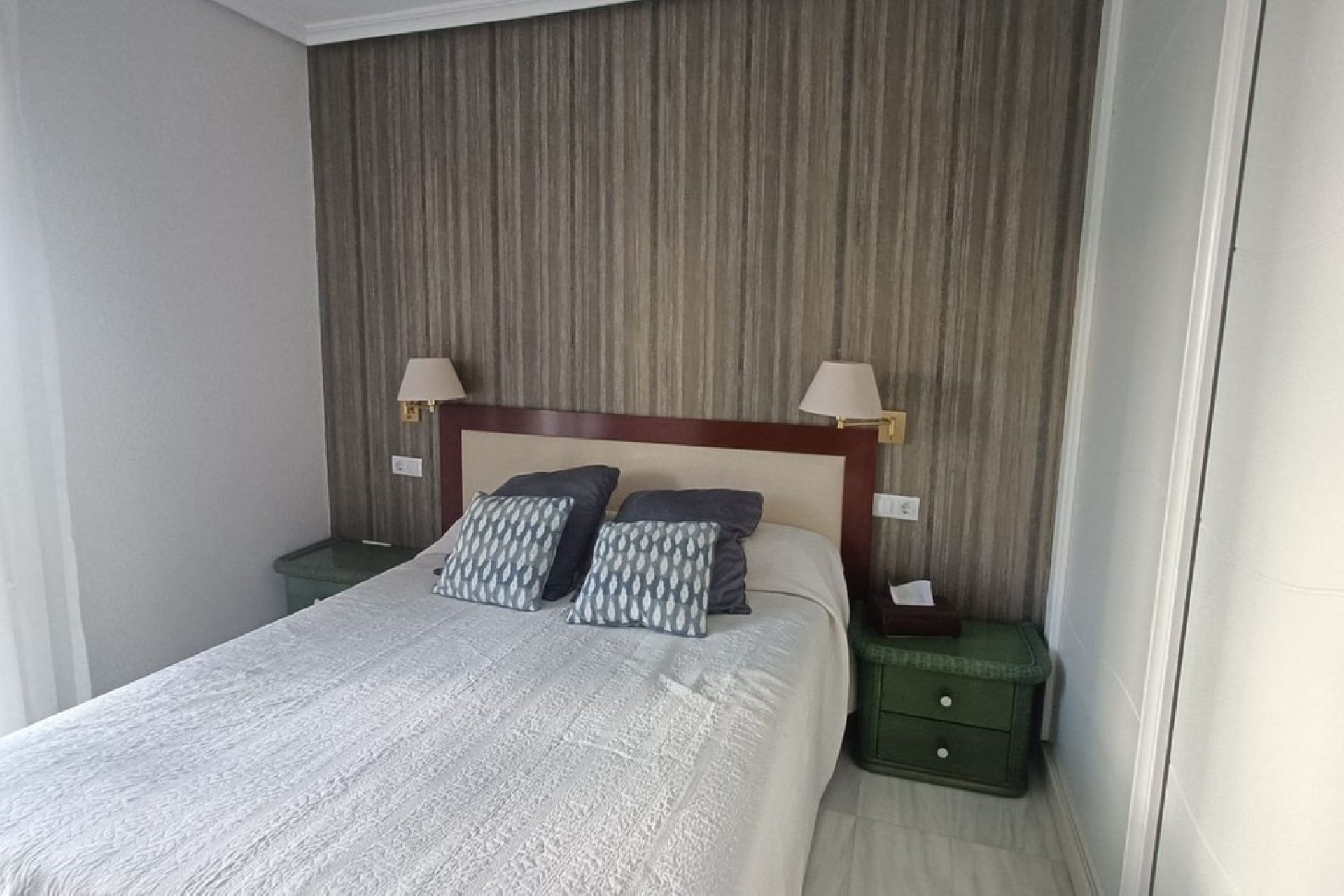 Rynek wtórny - apartment - Marbella - Puerto Banús