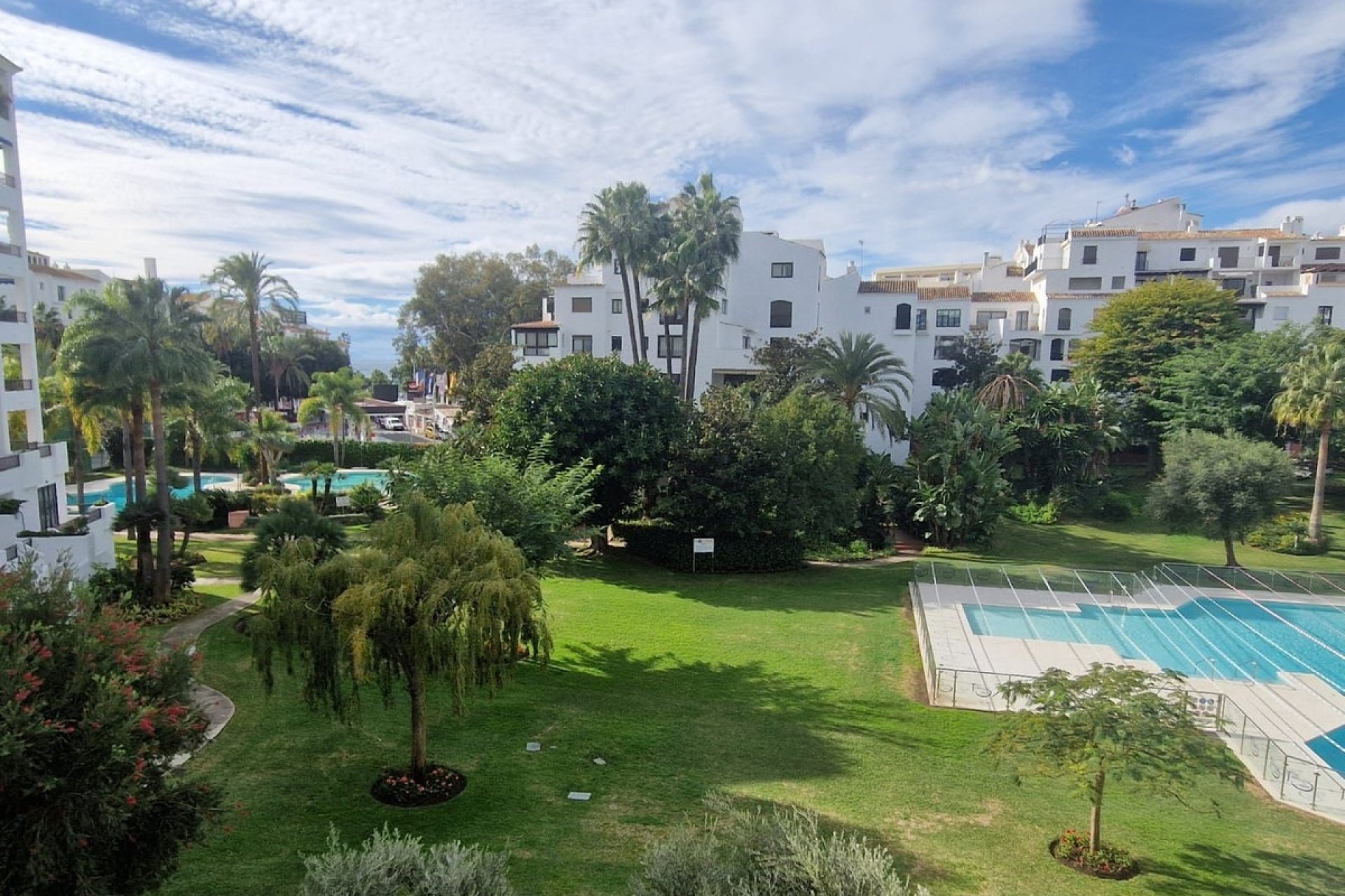 Rynek wtórny - apartment - Marbella - Puerto Banús