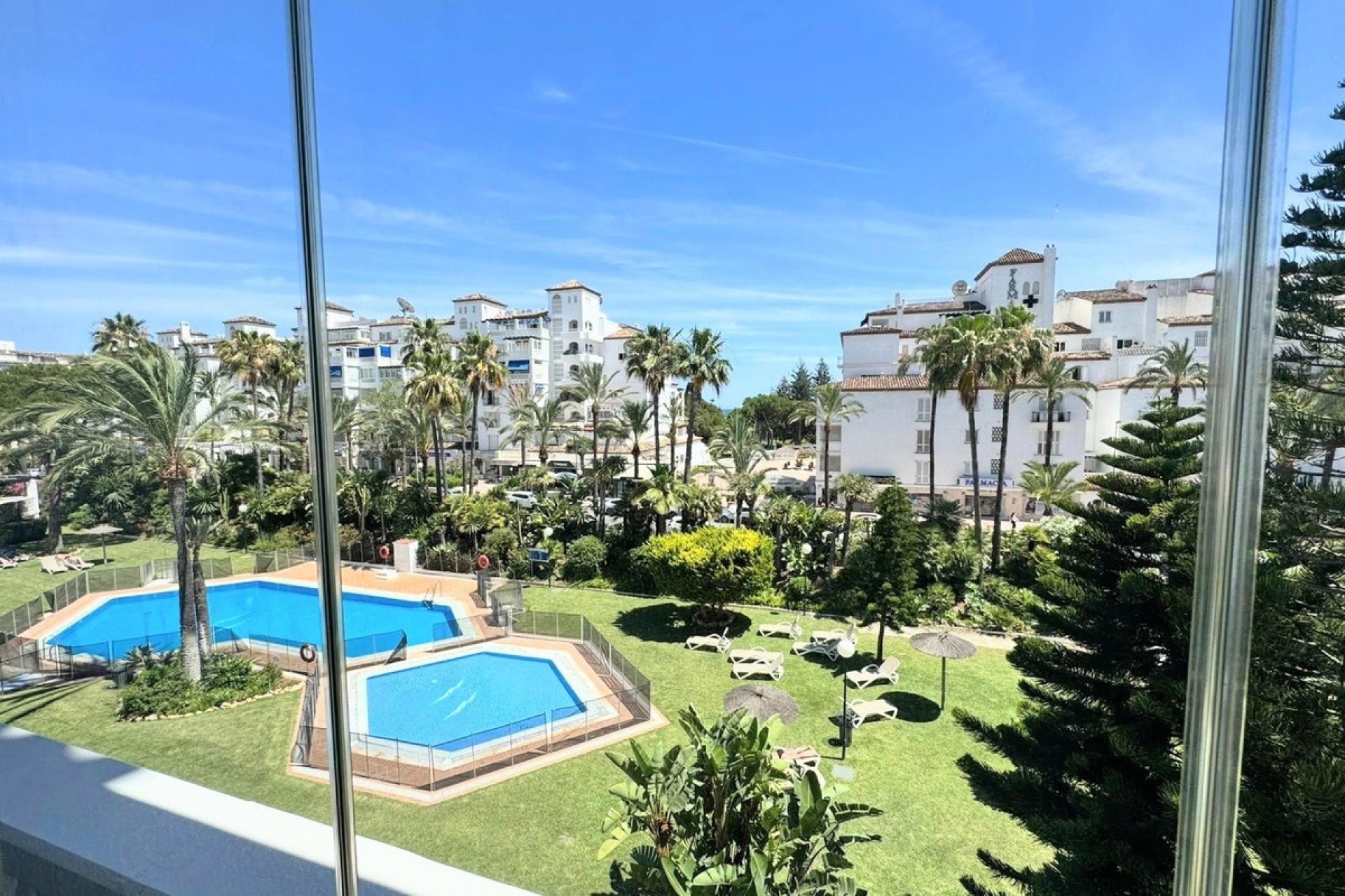 Rynek wtórny - apartment - Marbella - Puerto Banús