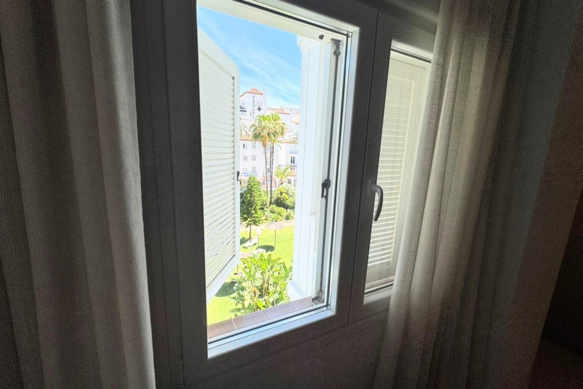 Rynek wtórny - apartment - Marbella - Puerto Banús
