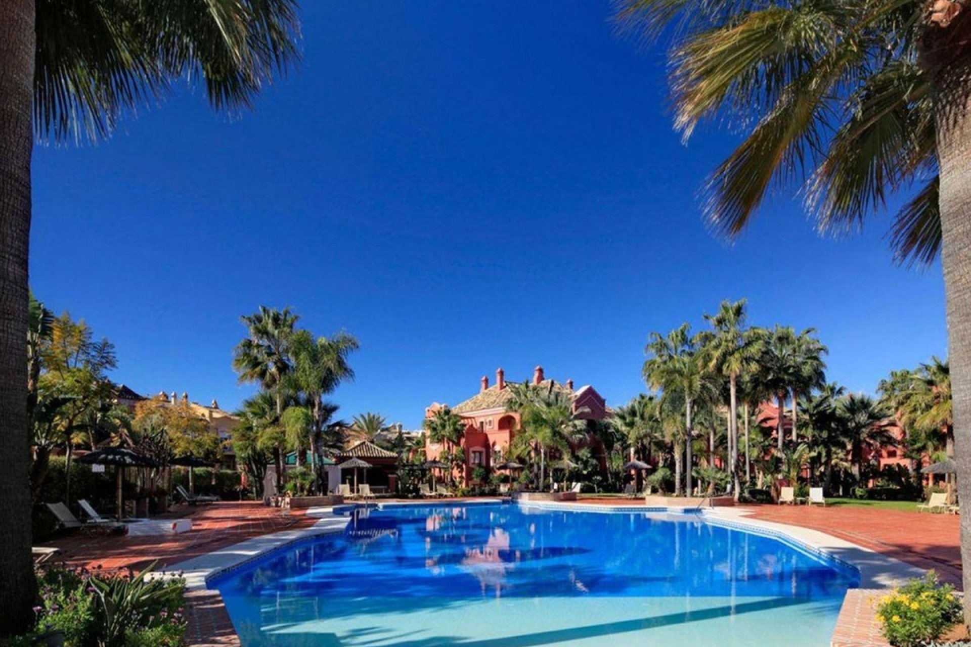 Rynek wtórny - apartment - Marbella - Puerto Banús