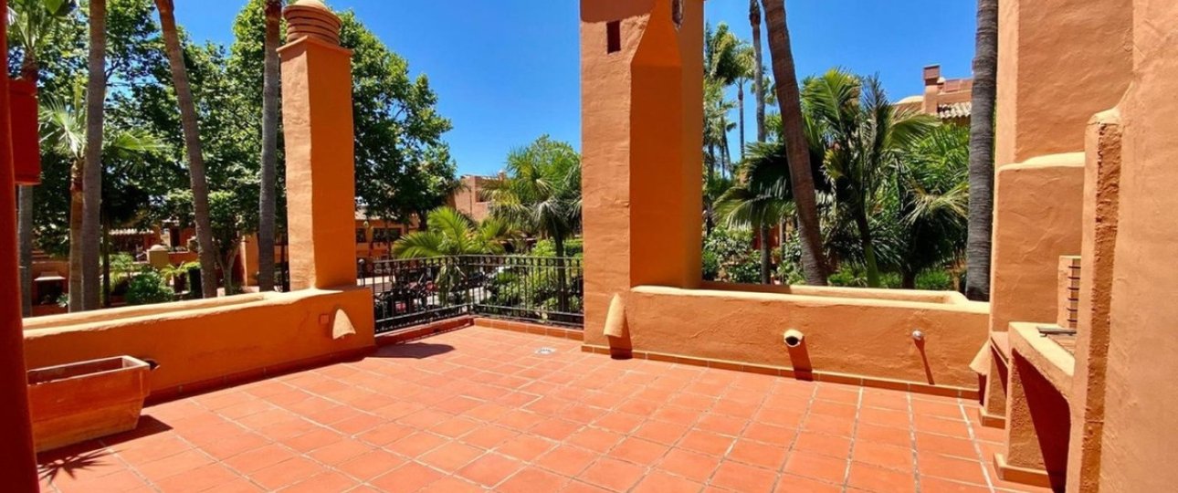 Rynek wtórny - apartment - Marbella - Puerto Banús