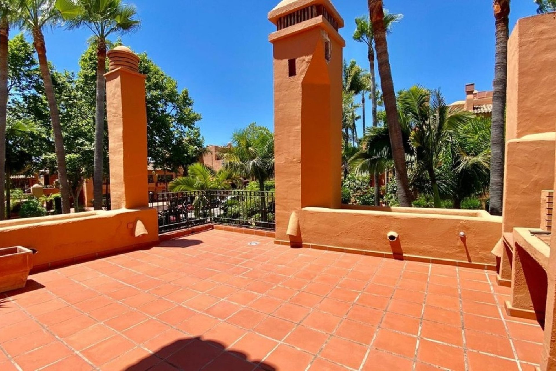 Rynek wtórny - apartment - Marbella - Puerto Banús