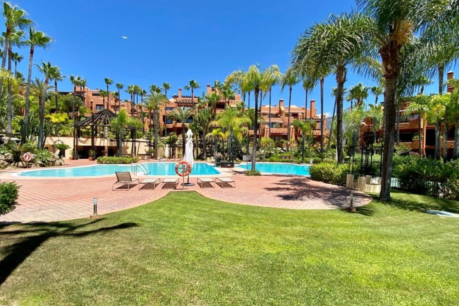 Rynek wtórny - apartment - Marbella - Puerto Banús