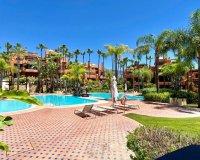 Rynek wtórny - apartment - Marbella - Puerto Banús