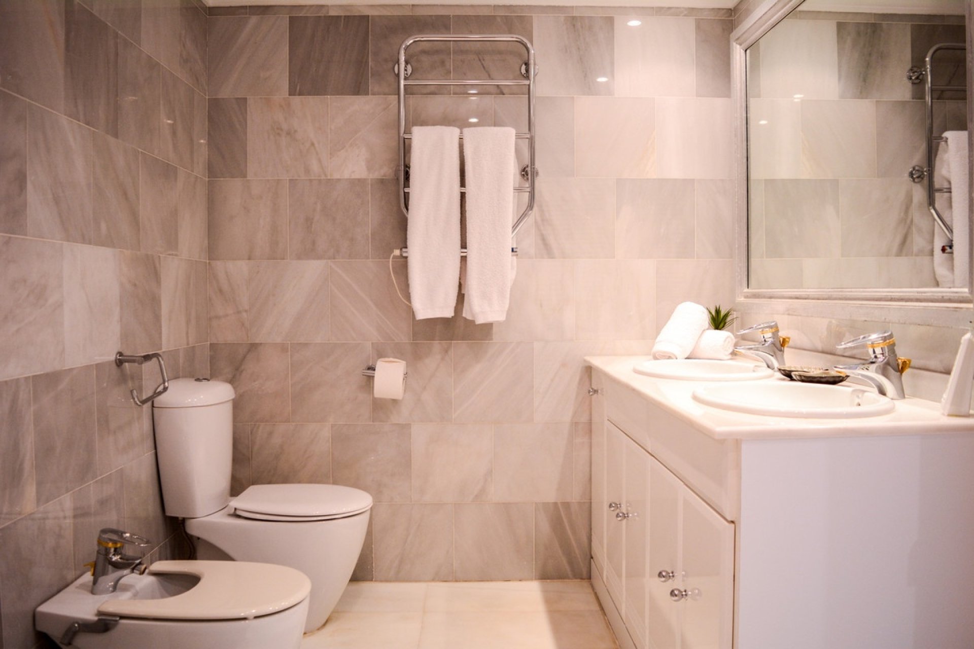Rynek wtórny - apartment - Marbella - Puerto Banús