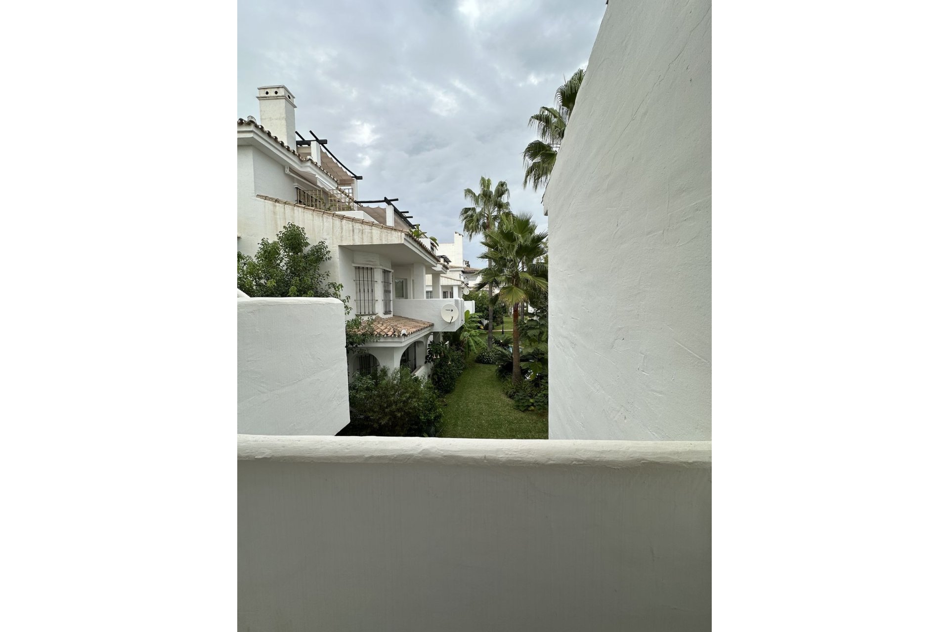 Rynek wtórny - apartment - Marbella - Puerto Banús