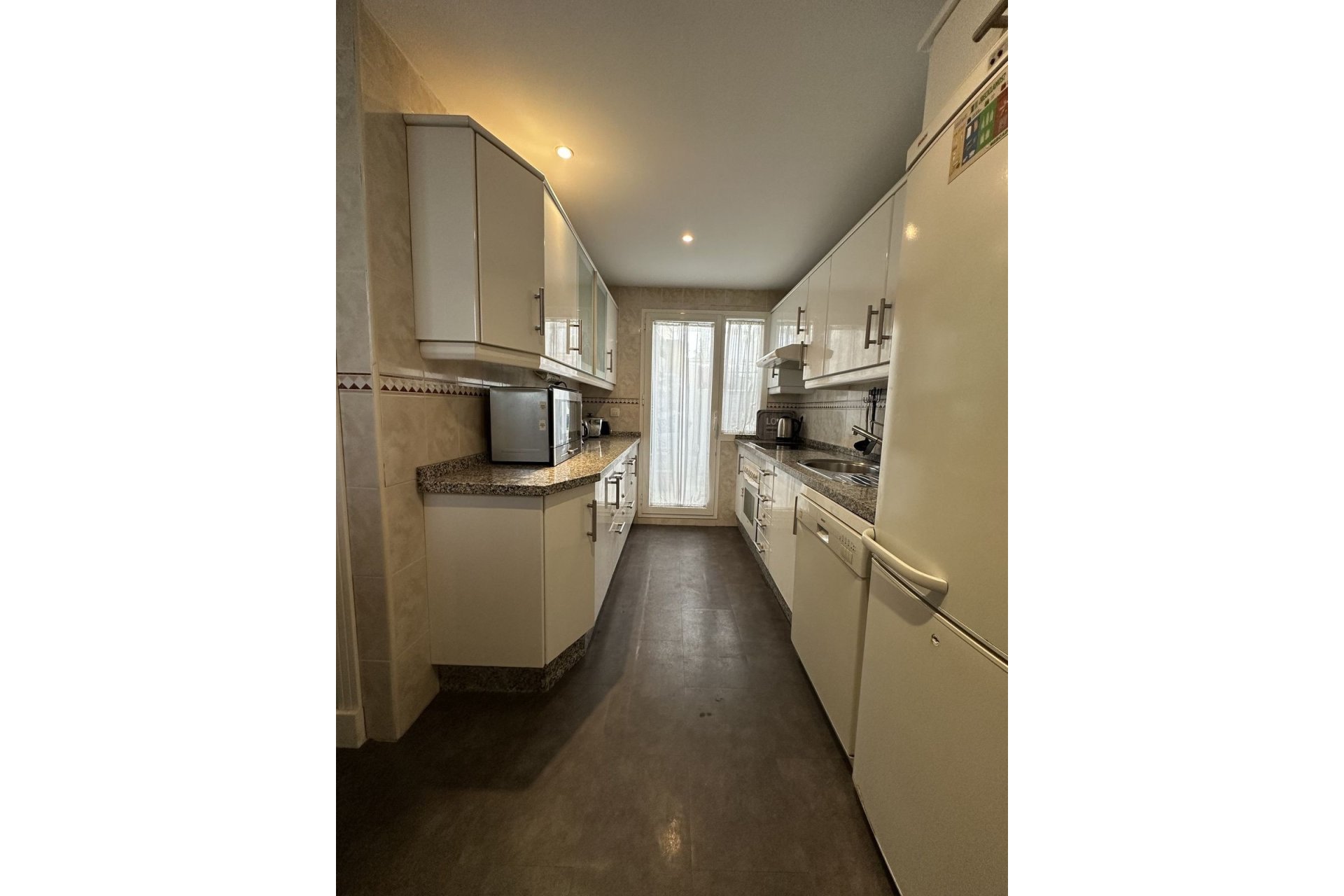 Rynek wtórny - apartment - Marbella - Puerto Banús