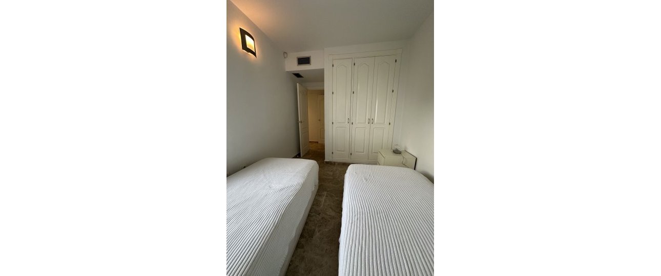 Rynek wtórny - apartment - Marbella - Puerto Banús