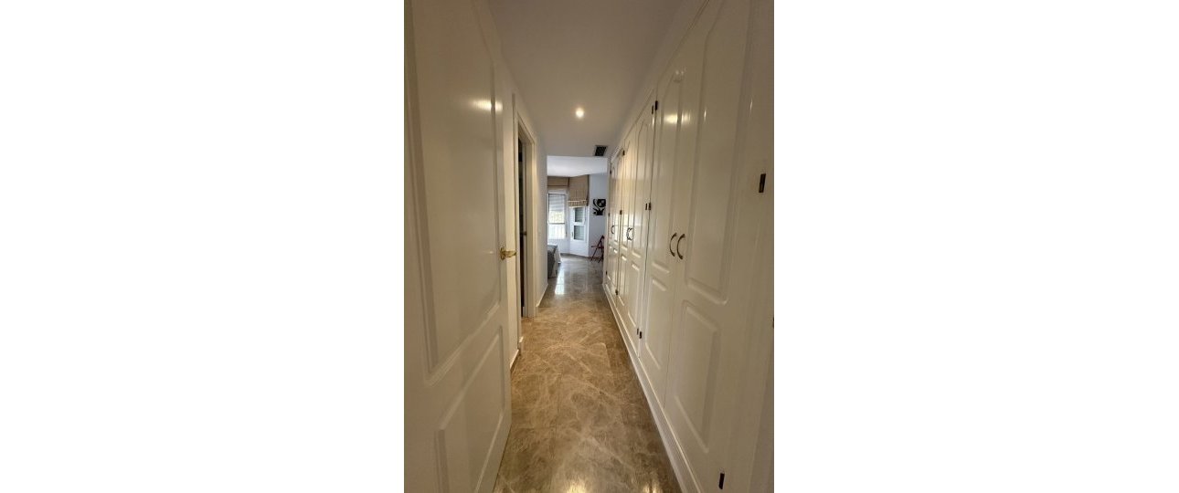 Rynek wtórny - apartment - Marbella - Puerto Banús
