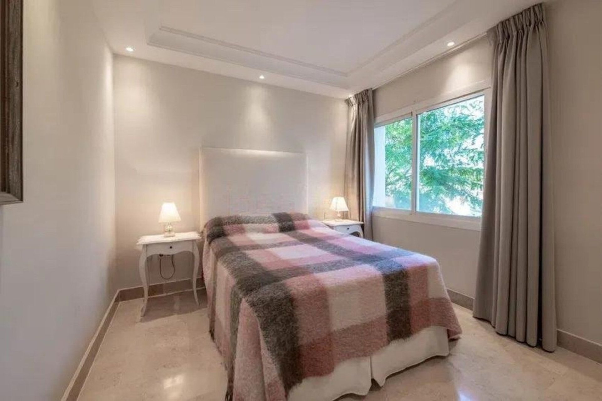 Rynek wtórny - apartment - Marbella - Puerto Banús
