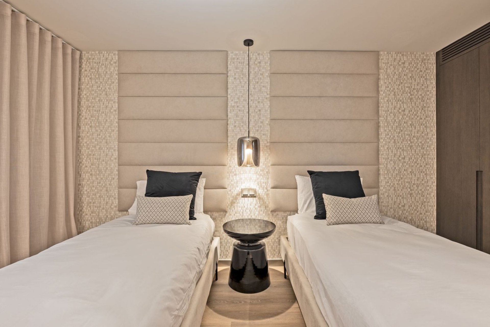 Rynek wtórny - apartment - Marbella - Puerto Banús
