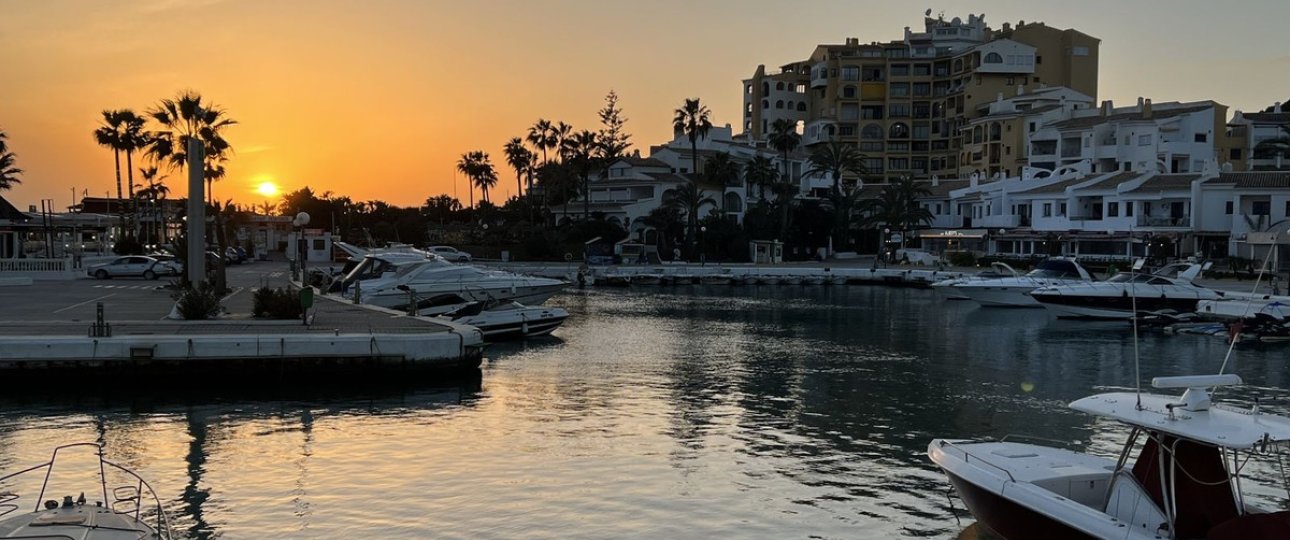 Rynek wtórny - apartment - Marbella - Puerto de Cabopino