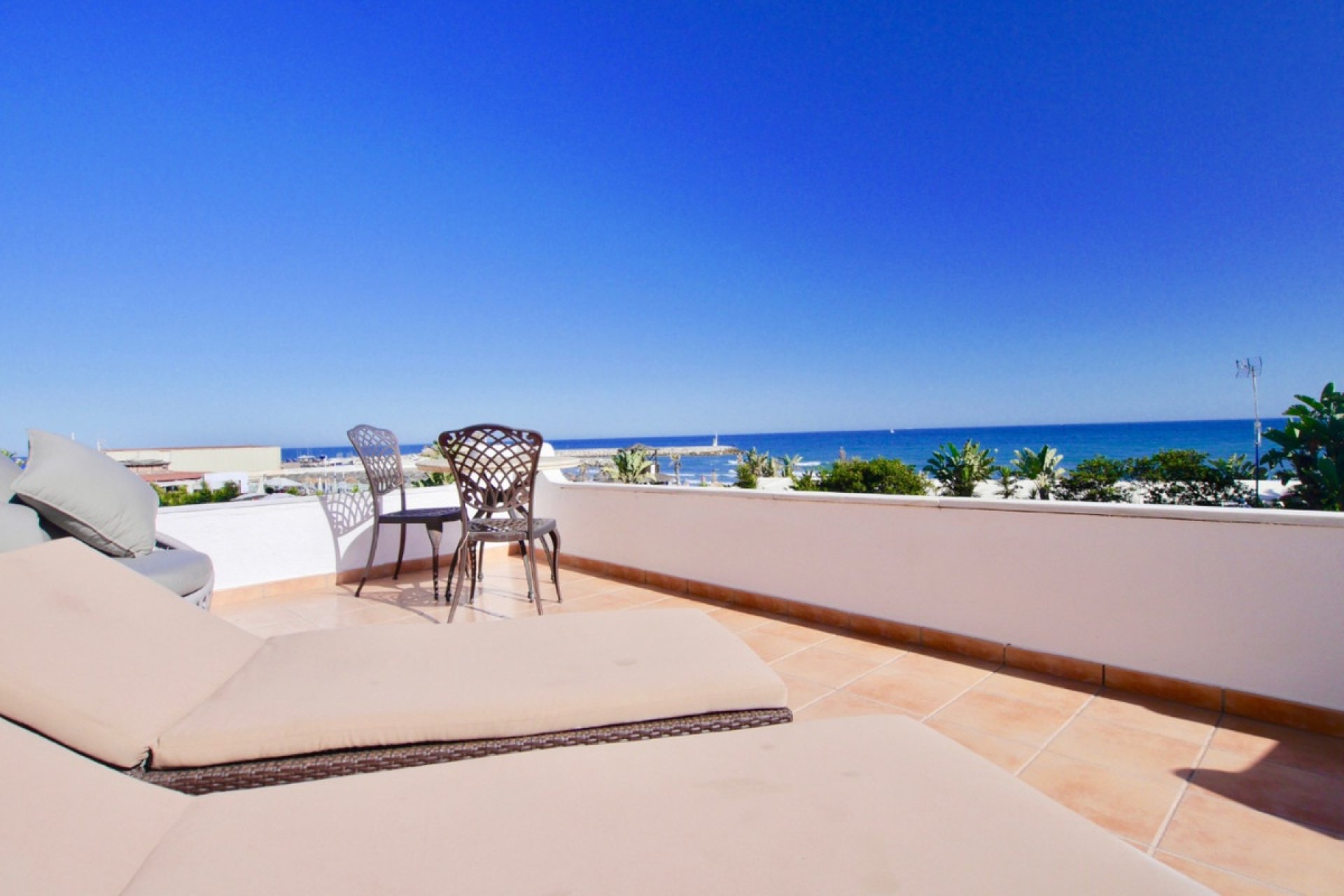 Rynek wtórny - apartment - Marbella - Puerto de Cabopino