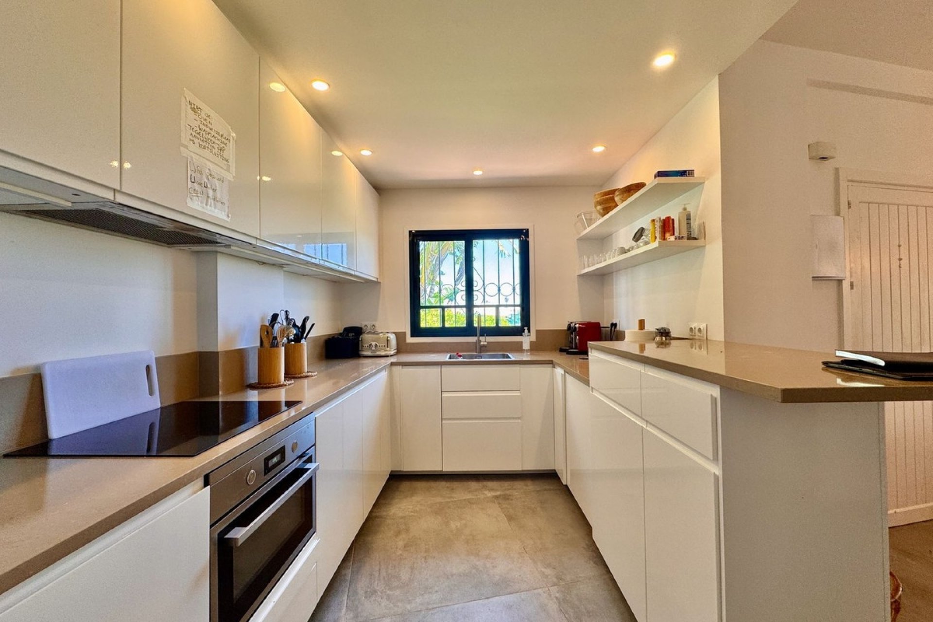 Rynek wtórny - apartment - Marbella - Puerto de Cabopino