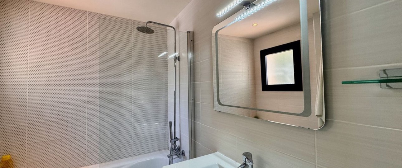 Rynek wtórny - apartment - Marbella - Puerto de Cabopino