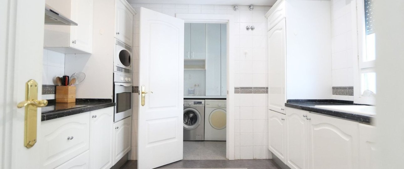 Rynek wtórny - apartment - Marbella - Puerto de Cabopino