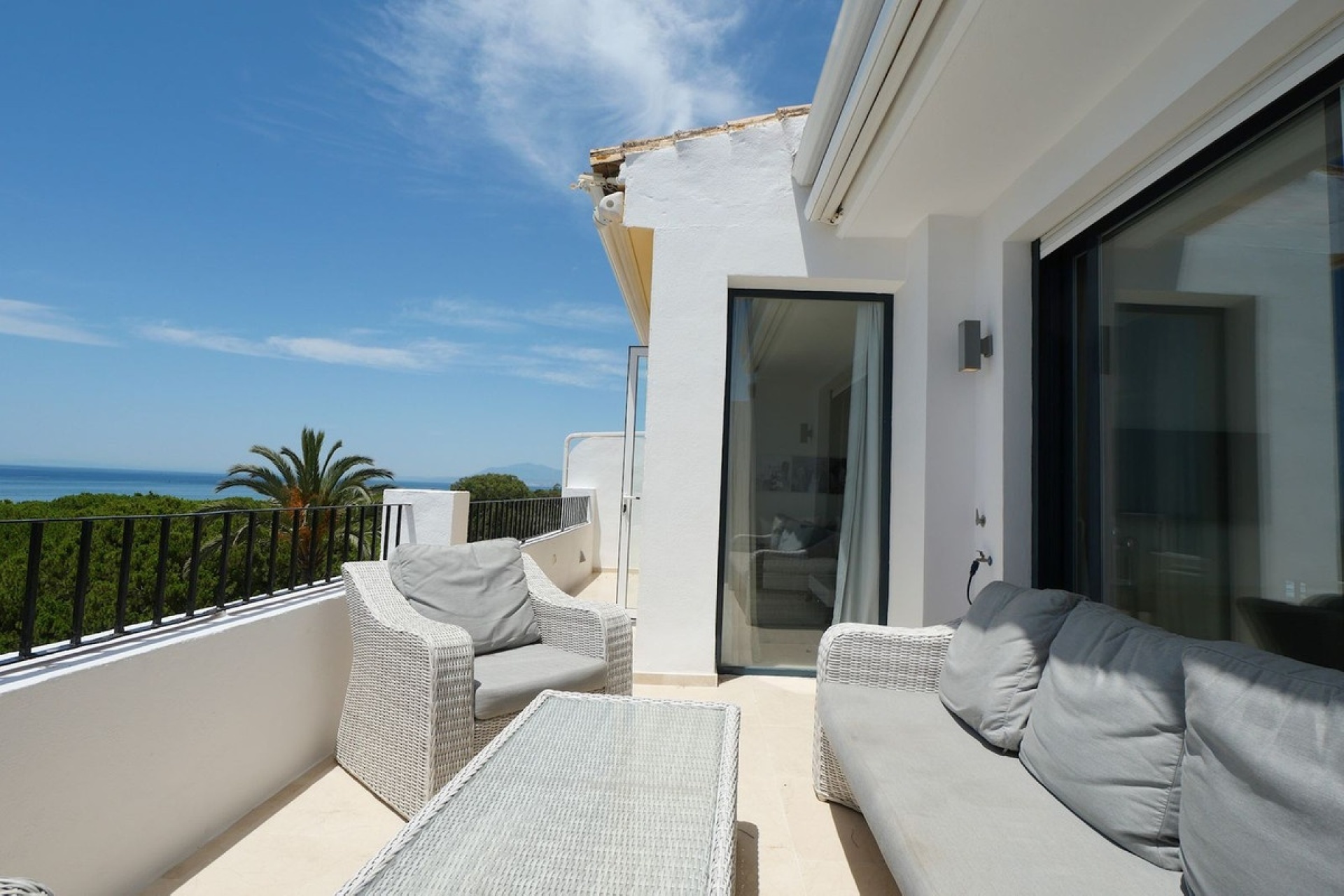 Rynek wtórny - apartment - Marbella - Puerto de Cabopino