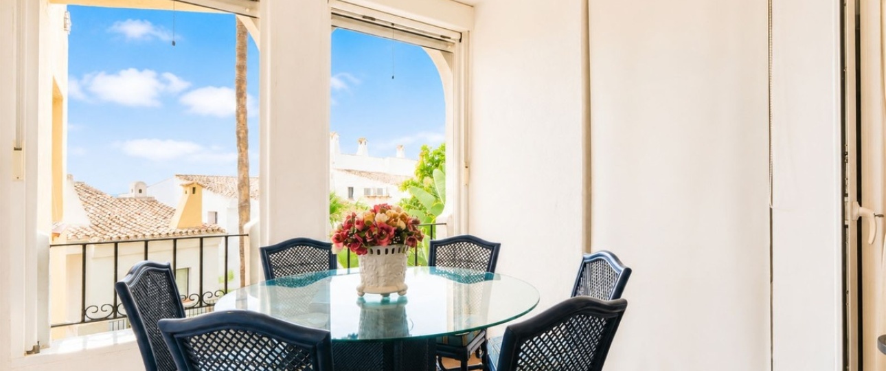 Rynek wtórny - apartment - Marbella - Puerto de Cabopino